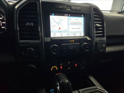 Used 2018 Ford F150 XLT w/ Equipment Group 302A Luxury image 30