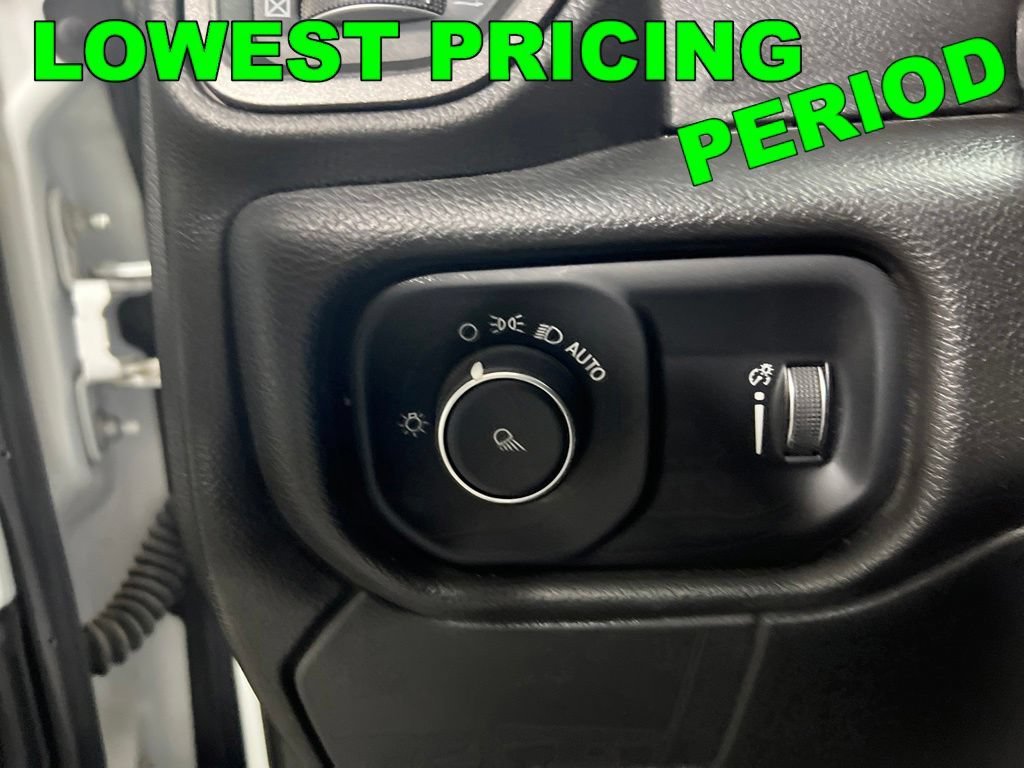 Used 2022 RAM 2500 Tradesman AWD/4WD image 26