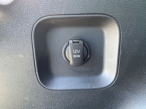 Certified 2023 Kia Sportage SX image 19