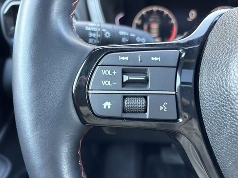 Used 2023 Honda Pilot TrailSport image 31