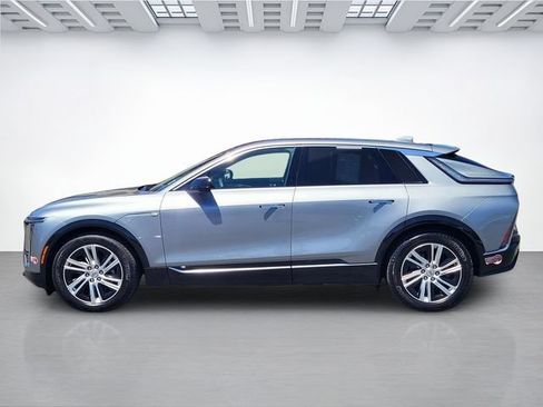 Used 2024 Cadillac Lyriq Tech w/ Driver Assist Package AWD/4WD image 7