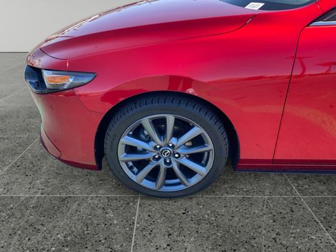Used 2021 MAZDA MAZDA3 s FWD image 14