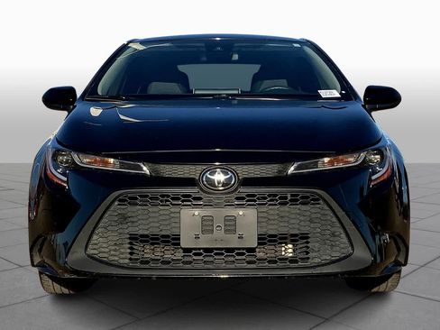 Used 2021 Toyota Corolla LE FWD image 4