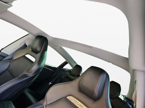 Used 2024 Tesla Model 3 Performance AWD/4WD image 19