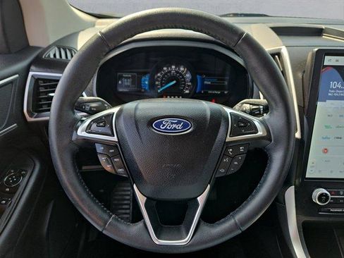 Certified 2024 Ford Edge SEL w/ Convenience Package AWD/4WD image 13