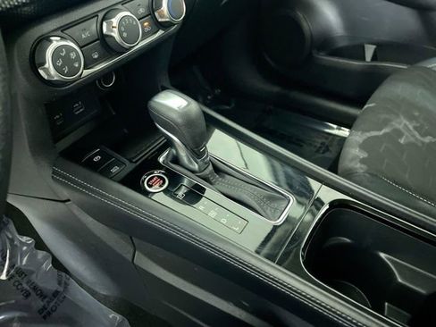 Used 2023 Nissan Kicks SV image 16