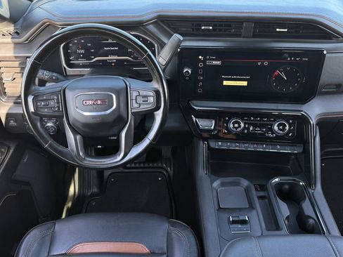 Used 2024 GMC Sierra 2500 AT4 w/ AT4 Premium Plus Package AWD/4WD image 13