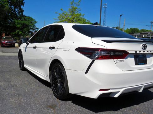 Used 2022 Toyota Camry SE w/ Convenience Package image 37