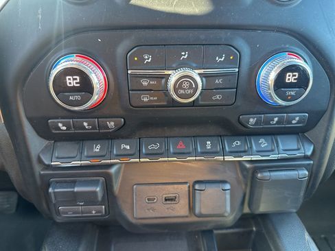 Used 2020 GMC Sierra 3500 SLT w/ SLT Premium Plus Package image 24