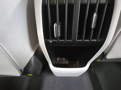 Used 2024 Hyundai Kona SEL AWD/4WD image 27