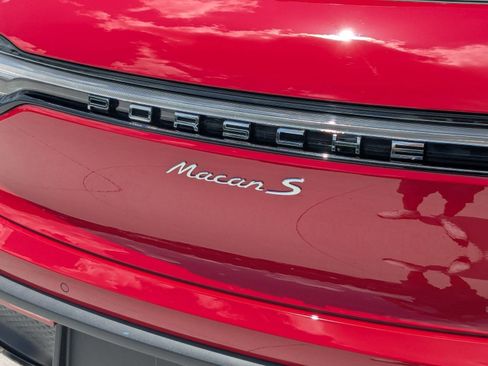 New 2025 Porsche Macan S image 13