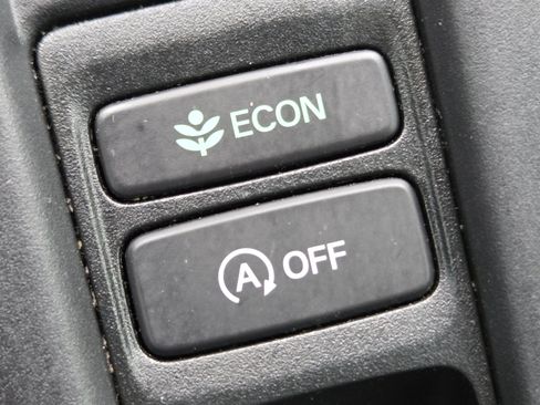Certified 2024 Honda Accord EX image 9