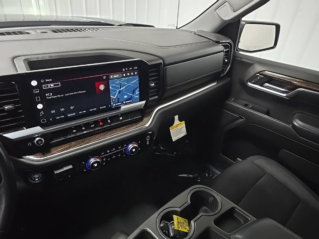 Used 2022 GMC Sierra 1500 Elevation AWD/4WD image 25