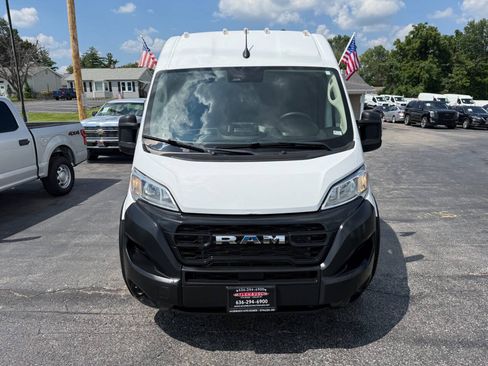 Used 2023 RAM ProMaster 2500 FWD image 3