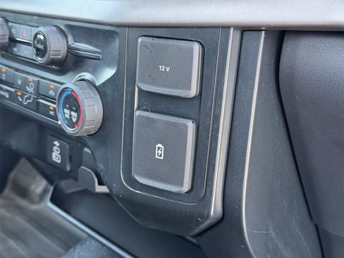 Used 2025 Ford F150 XL AWD/4WD image 19