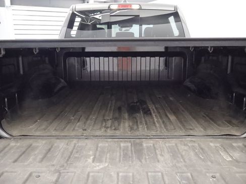 Used 2024 RAM 1500 Laramie AWD/4WD image 19