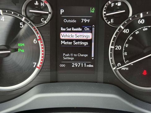 Used 2023 Lexus GX 460 Premium image 30