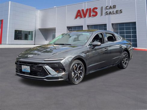 Used 2025 Hyundai Sonata SEL image 1