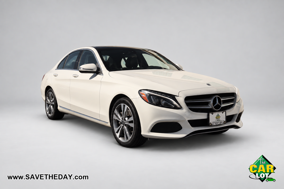 Used 2018 Mercedes-Benz C 300 4MATIC Sedan w/ Premium Package image 10