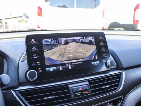 Used 2020 Honda Accord EX image 24