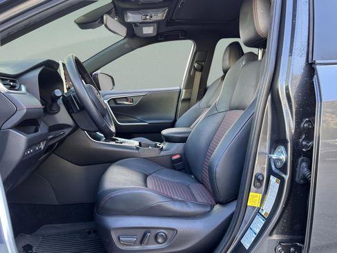 Used 2021 Toyota RAV4 XSE image 19