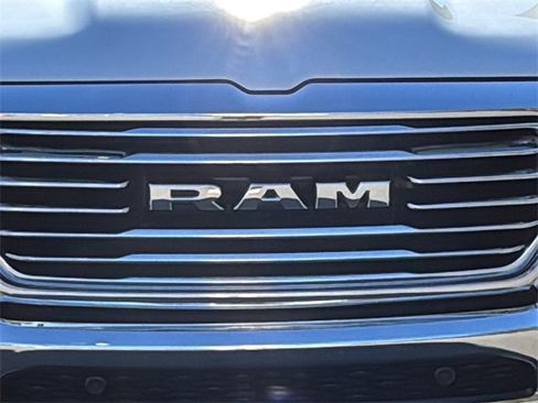 Certified 2019 RAM 1500 Limited image 9