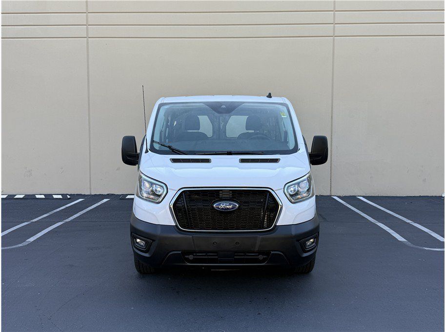 Used 2023 Ford Transit 250 Low Roof w/ Exterior Upgrade Package RWD image 3