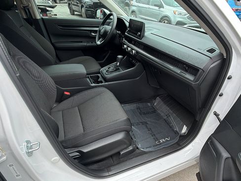 Used 2025 Honda CR-V EX image 19