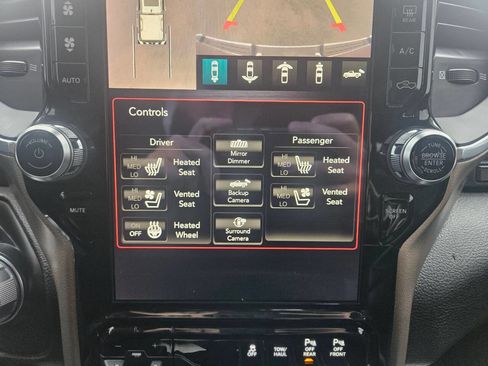 Used 2019 RAM 1500 Laramie image 28