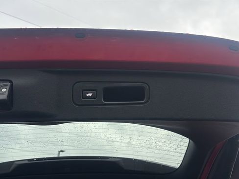 Certified 2024 Honda Pilot Elite image 37