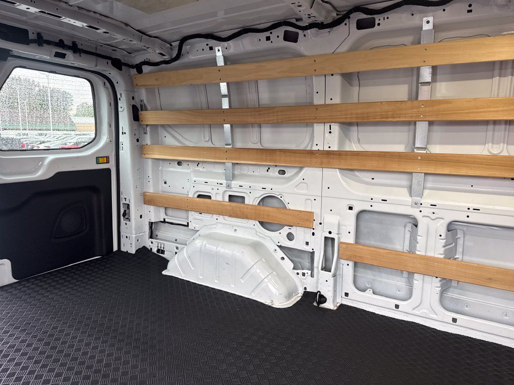 Used 2025 Ford Transit 250 Low Roof w/ Exterior Upgrade Package RWD image 20