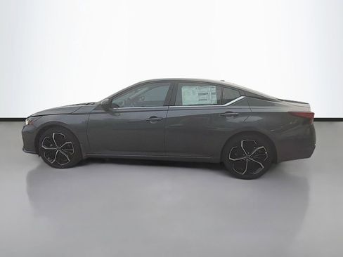 New 2025 Nissan Altima 2.5 SR image 5