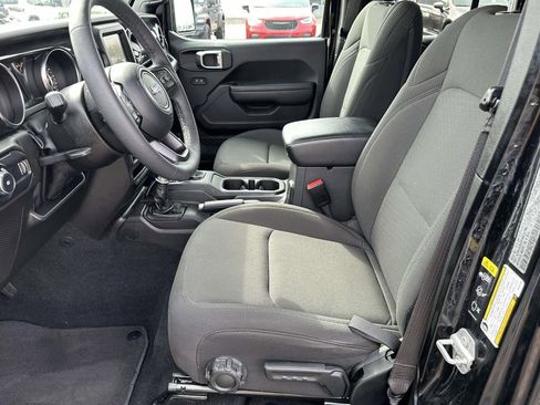 Used 2023 Jeep Wrangler Sport image 19