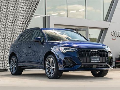 Certified 2025 Audi Q3 2.0T Premium w/ Convenience Package AWD/4WD image 1