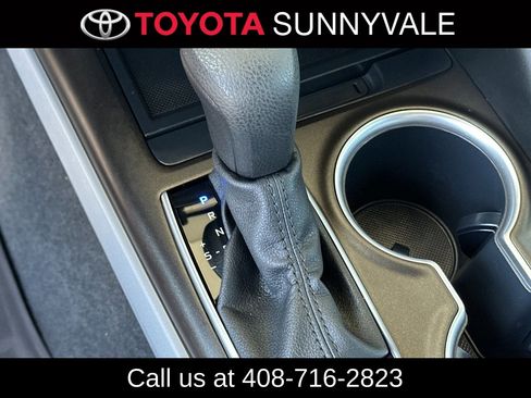 Certified 2022 Toyota Camry LE w/ Convenience Package FWD image 25
