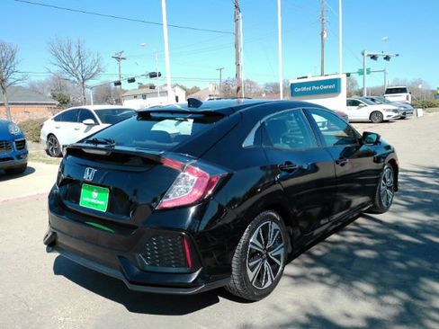 Used 2018 Honda Civic EX image 6