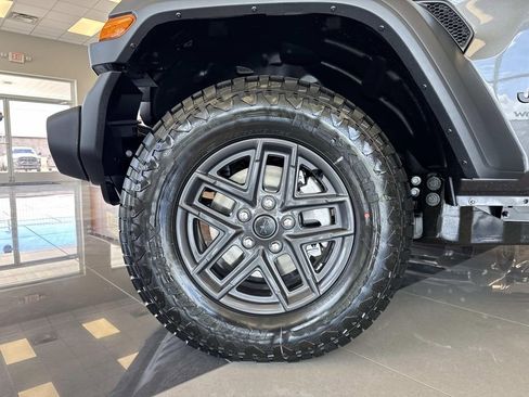 New 2026 Jeep Wrangler Unlimited Sport AWD/4WD image 5