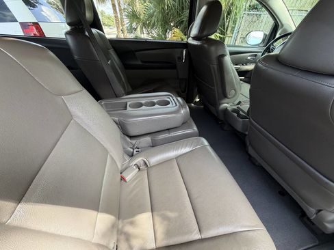 Used 2014 Honda Odyssey EX-L image 15