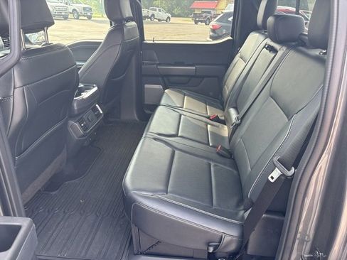 Used 2024 Ford F150 Lariat w/ FX4 Off-Road Package image 15