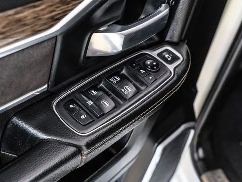 Used 2019 RAM 2500 Laramie image 33