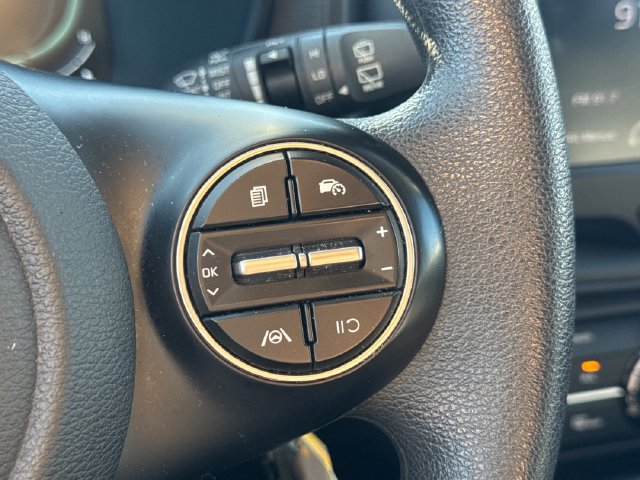 Certified 2024 Kia Soul LX w/ LX Technology Package FWD image 37