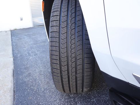 Used 2021 Cadillac Escalade Premium Luxury Platinum image 40