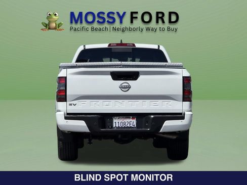 Used 2024 Nissan Frontier SV w/ SV Convenience Package RWD image 7