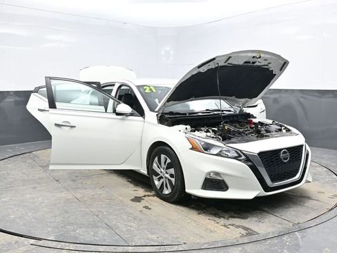 Used 2021 Nissan Altima 2.5 S image 32