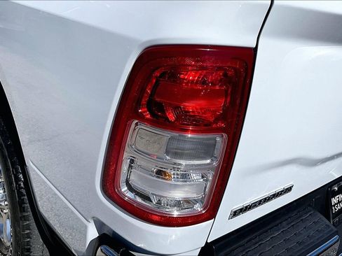 Used 2024 RAM 2500 Big Horn AWD/4WD image 41