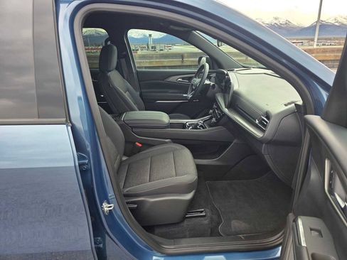 Certified 2026 Chevrolet Traverse LT AWD/4WD image 11