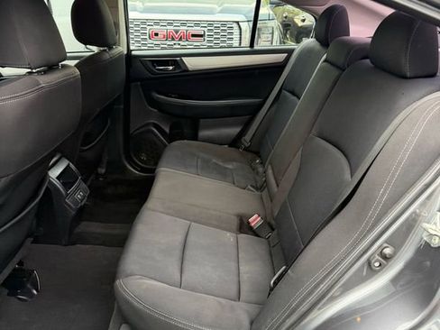 Used 2019 Subaru Legacy 2.5i Premium AWD/4WD image 10