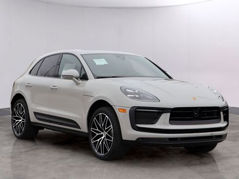 New 2026 Porsche Macan image 11