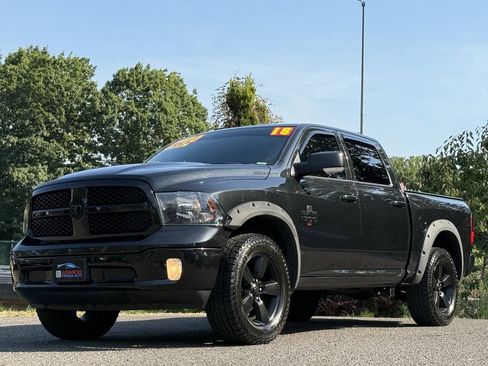 Used 2018 RAM 1500 Big Horn AWD/4WD image 1