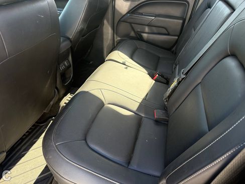 Used 2016 Chevrolet Colorado LT w/ Luxury Package, Chrome AWD/4WD image 11